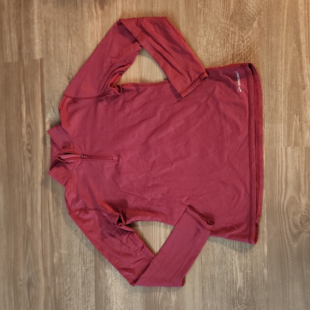 Brooks Women's Maroon Sweater